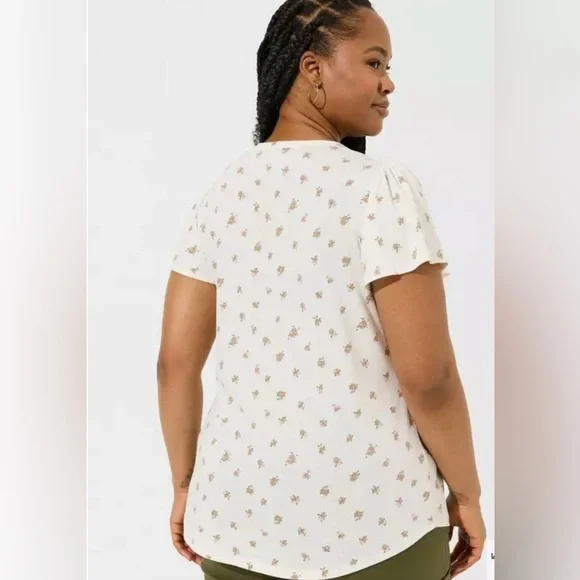 Torrid Flutter Sleeve Tee Size 2X - Picture 10 of 12